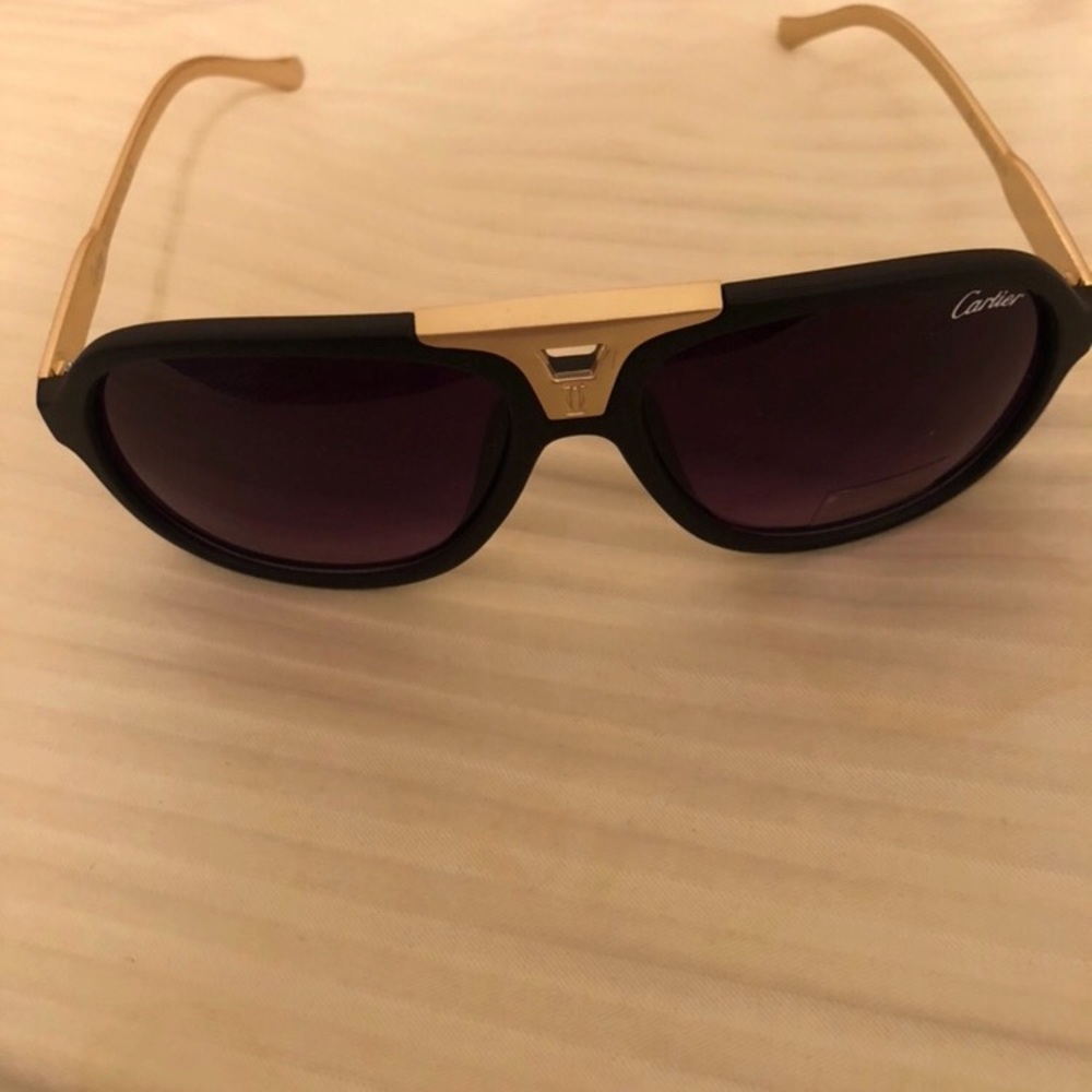 Sunglasses - Picture 1 of 4